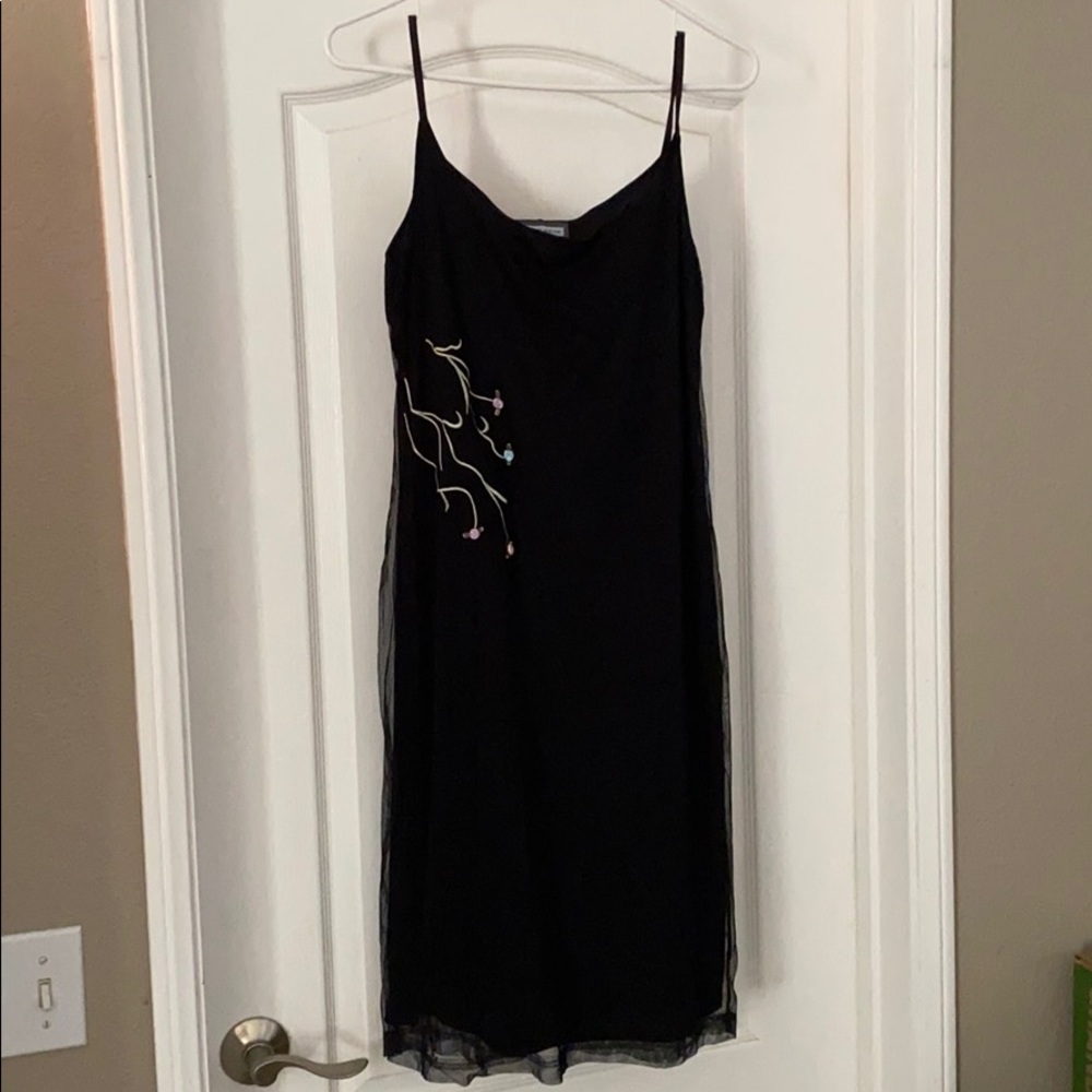 Super cute little black dress